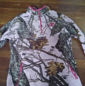 Mossy Oak pink camo sweater